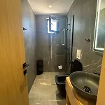 Luxury Penthouse In Apartment *